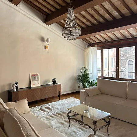 Calmaggiore Apartment Treviso Esterno foto